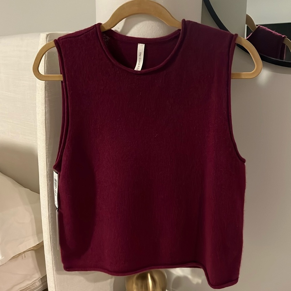 Aritzia Babaton Cashmere Sweater Tank